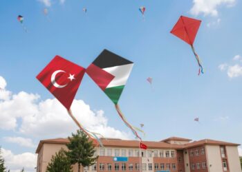 MEB’den Gazze'deki çocuklar için anlamlı etkinlik: Uçurtmalar gökyüzüne yükselecek MEB’den Gazze’deki çocuklar için anlamlı etkinlik: Uçurtmalar gökyüzüne yükselecek