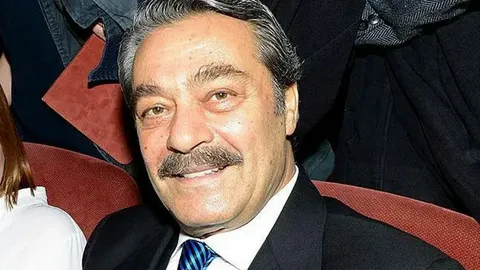 Kadir İnanır'ın mirasında olay erken başladı. Kimi saat kimli kravat derdinde Kadir Inanir mirasinda olay erken basladi habermeydan