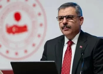 Gürcistan’da Ortak Operasyon: Kırmızı Bültenle Aranan 22 Şüpheli Yakalandı Gürcistan’da Ortak Operasyon: Kırmızı Bültenle Aranan 22 Şüpheli Yakalandı