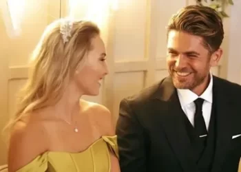Mert Öcal ve Sude Burcu’nun bebeği dünyaya geldi Mert Öcal ve Sude Burcu’nun bebeği dünyaya geldi