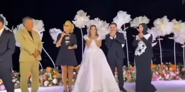 Müge Anlı konuşmaya başladı, Şadi Yazıcı sahneden ayrıldı Müge Anlı konuşmaya başladı, Şadi Yazıcı sahneden ayrıldı