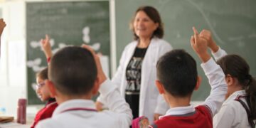 Öğretmenlerin Mazerete Bağlı Tayin Başvuruları Başlıyor: Tarihler Belli Oldu
