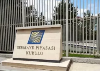 SPK’dan borsada yeni dönem: Pay sahipliği bildirim sınırı yüzde 3 oldu SPK’dan borsada yeni dönem: Pay sahipliği bildirim sınırı yüzde 3 oldu