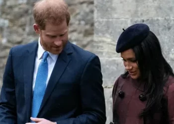 Saraydan Harry ve Meghan’a soğuk duş: Artık özel vatandaşlar Saraydan Harry ve Meghan’a soğuk duş: Artık özel vatandaşlar