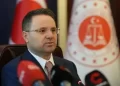 Bakan Gürlek açıkladı: Sermaye piyasası soruşturmasında 4 tutuklama, 51 kişiye yurt dışı yasağı Bakan Gürlek açıkladı: Sermaye piyasası soruşturmasında 4 tutuklama, 51 kişiye yurt dışı yasağı