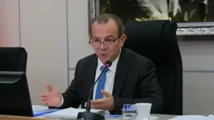 Tanju Özcan duruşmada baygınlık geçirdi! Salon karıştı Tanju ozcan durusmada bayginlik gecirdi1 habermeydan