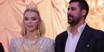 Vanlı Kara Haydar’ın düğününde büyük şok! 97 Parça altının 76’sı sahte çıktı Vanlı Kara Haydar’ın düğününde büyük şok! 97 Parça altının 76’sı sahte çıktı