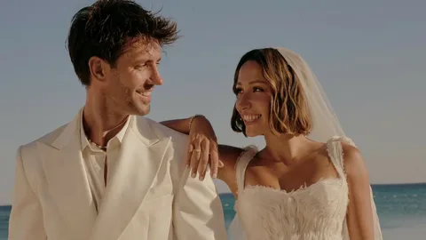 Zeynep Bastık ve Serkay Tütüncü’den sürpriz nikâh! İzmir’de mutluluğa “evet” dediler Zeynep Bastik Serkay Tutuncuden surpriz nikah habermeydan