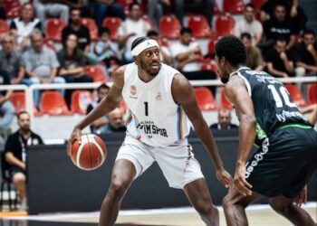Aliağa Petkimspor 85-81 Denizli Basket Aliağa Petkimspor 85-81 Denizli Basket