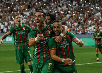 Amedspor 3-2 Beşiktaş Amedspor 3-2 Beşiktaş
