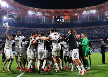 Beşiktaş, Marsilya’yı 4 Golle Dağıttı!