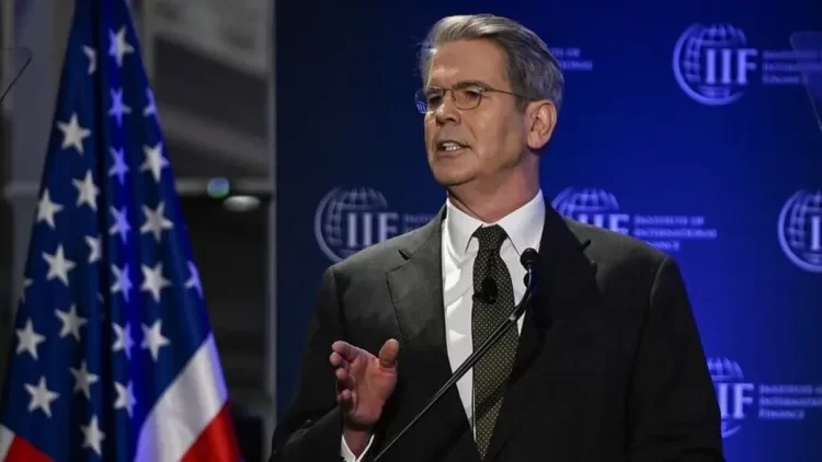 Bessent açıkladı: İran’ın tüm hava yolu şirketleri 23 Eylül’den itibaren kapatılacak ABD Hazine Bakanı Scott Bessent, İran’ın tüm hava yolu şirketlerinin 23 Eylül’den itibaren dünya genelinde faaliyet gösteremeyeceğini söyledi.