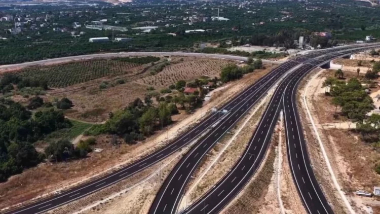 2,5 saatlik yol 18 dakikaya inecek: Dev projede geri sayım başladı 2,5 saatlik yol 18 dakikaya inecek.