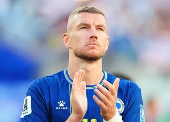 Edin Dzeko, Milli Takıma Veda Ediyor! Edin Dzeko, Milli Takıma Veda Ediyor!