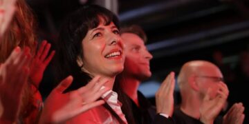 Berlin eyalet seçimlerini Elif Eralp’in başbakan adayı olduğu Sol Parti kazandı Berlin eyalet seçimlerini Elif Eralp’in başbakan adayı olduğu Sol Parti kazandı