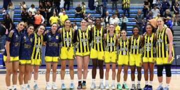 Fenerbahçe Tarfin, lige galibiyetiyle başladı! Fenerbahçe Tarfin, lige galibiyetiyle başladı!