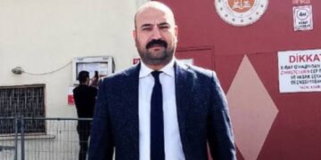 Adalar’da başkanvekilliği seçimi öncesi Fırat Durak’tan istifa kararı Adalar’da başkanvekilliği seçimi öncesi Fırat Durak’tan istifa kararı