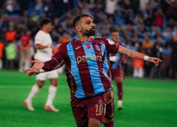 Galatasaray, Trabzon'da Farklı Kaybetti! Galatasaray, Trabzon’da Farklı Kaybetti!
