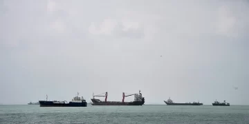 İran medyası: ABD, Hark Adası yakınında İran petrol tankerini vurdu İran medyası: ABD, Hark Adası yakınında İran petrol tankerini vurdu