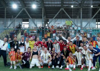 Kayserispor, Esenler deplasmanında 3 puanı 3 golle aldı! Kayserispor, Esenler deplasmanında 3 puanı 3 golle aldı!