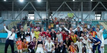Kayserispor, Esenler deplasmanında 3 puanı 3 golle aldı!