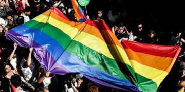 LGBTİ+’lara yönelik operasyonlara tepki: “Asıl güvenlik sorunu ayrımcılık”