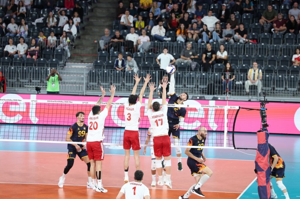 Romanya 3-1 Türkiye romanya 3 1 turkiye habermeydan
