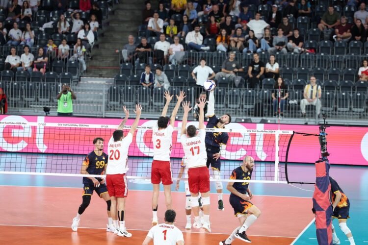 Romanya 3-1 Türkiye romanya 3 1 turkiye habermeydan