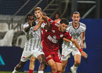 Sarıyer, Pendikspor'u 2 golle geçti! Sarıyer, Pendikspor’u 2 golle geçti!