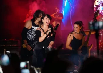 Şebnem Ferah’a Metin Türkcan’dan sert tepki Şebnem Ferah’a Metin Türkcan’dan sert tepki