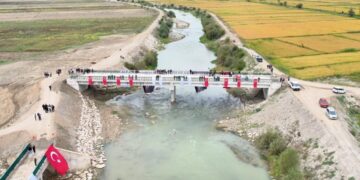 Sinop Durağan'da, 3 Köyü Birleştiren Hacıoğlan-Yeşilkent Köprüsü Törenle Açıldı! Sinop Durağan’da, 3 Köyü Birleştiren Hacıoğlan-Yeşilkent Köprüsü Törenle Açıldı!