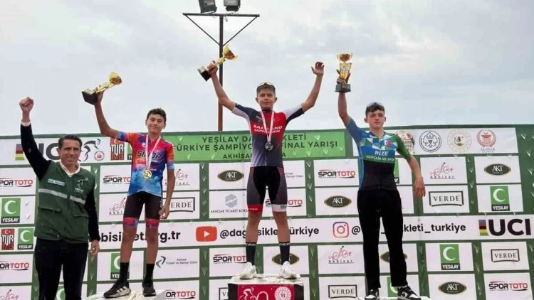 Sinoplu Genç Pedallardan Türkiye İkinciliği! sinoplu genc pedallardan turkiye ikinciligi habermeydan