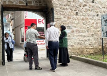 Sinop’ta, Cuma Namazı Çıkışı Teknoloji ve Bağımlılık Farkındalığı!