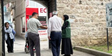Sinop’ta, Cuma Namazı Çıkışı Teknoloji ve Bağımlılık Farkındalığı!