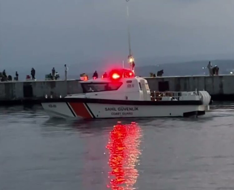 Sinop'ta, Gezi Teknelerine Sahil Güvenlik Denetimi! sinopta gezi teknelerine sahil guvenlik denetimi habermeydan e1790084695714