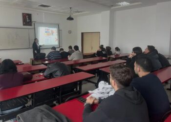 Sinop'ta, Üniversitelilere CV ve İş Arama Teknikleri Anlatıldı! Sinop’ta, Üniversitelilere CV ve İş Arama Teknikleri Anlatıldı!