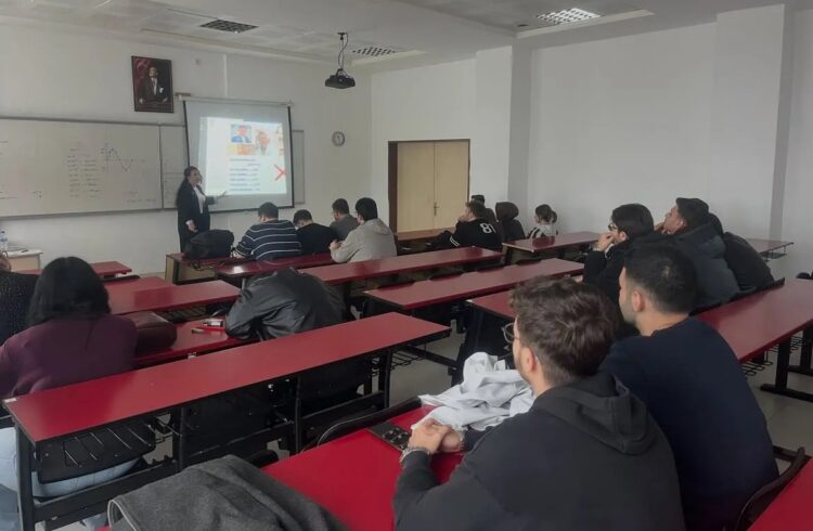 Sinop'ta, Üniversitelilere CV ve İş Arama Teknikleri Anlatıldı! sinopta universitelilere cv ve is arama teknikleri anlatildi habermeydan e1790777439158