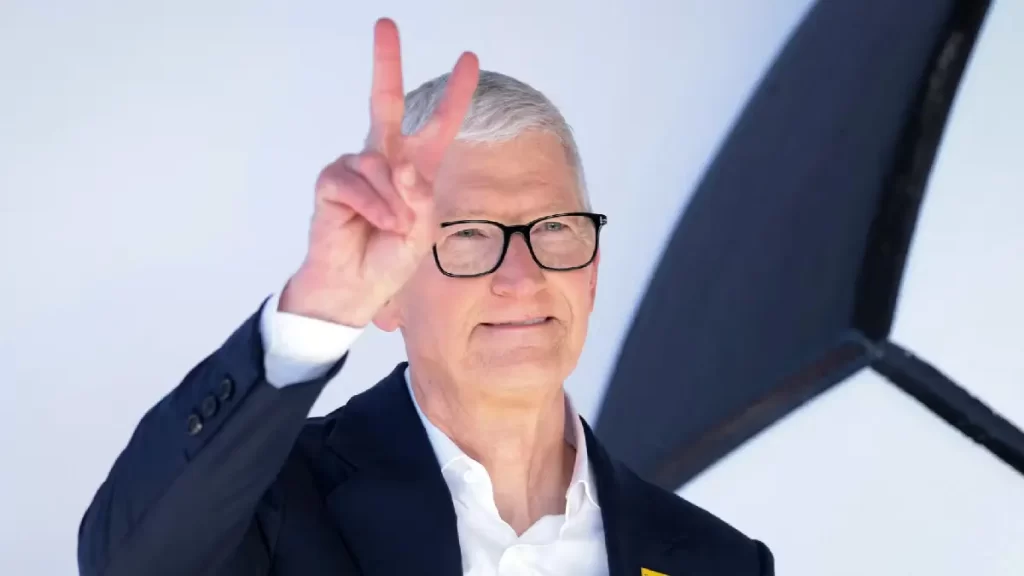 Tim Cook CEO koltuğunu bıraktı! Yeni görevi ve 47 milyon dolarlık ücret paketi belli oldu tim cook habermeydan 1