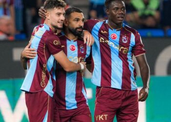 Trabzonspor, Gençlerbirliği'ni 5 golle devirdi! Trabzonspor, Gençlerbirliği’ni 5 golle devirdi!