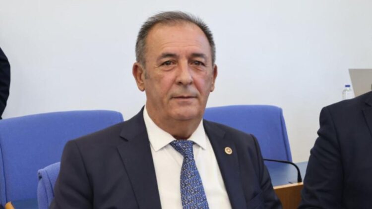 Yeni Parti Antalya Milletvekili Mustafa Erdem hakkında soruşturma başlatıldı.