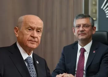 Siyasi parti liderlerinden 29 Ekim Cumhuriyet Bayramı mesajı Siyasi parti liderlerinden 29 Ekim Cumhuriyet Bayramı mesajı