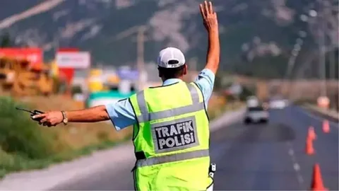 İstanbul’da 29 Ekim nedeniyle 3 ilçede bazı yollar trafiğe kapatılacak 29 Ekim3 habermeydan