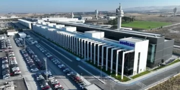 ASELSAN’dan savunma sanayisinde 2,46 milyar euroluk dev sözleşme ASELSAN’dan savunma sanayisinde 2,46 milyar euroluk dev sözleşme