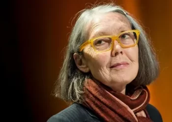 Anne Carson kimdir?