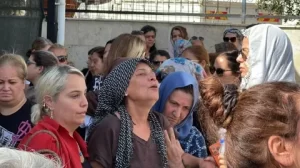 Atilla Taş’ın yürek yakan vedası: Kızını toprağa verdi Atilla Tas yurek yakan vedasi1 habermeydan