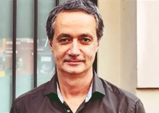 Cem Akaş’ın acı günü! 19 yaşındaki oğlu Can Akaş hayatını kaybetti Cem Akaş’ın acı günü! 19 yaşındaki oğlu Can Akaş hayatını kaybetti