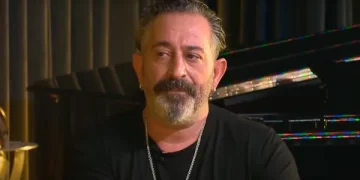 Cem Yılmaz’dan olay paylaşım: Hayata döndük