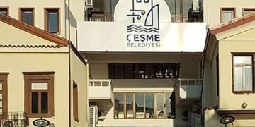 Çeşme Belediyesi’ne operasyon! Başkan yardımcısı ve 2 müdür hakkında gözaltı kararı