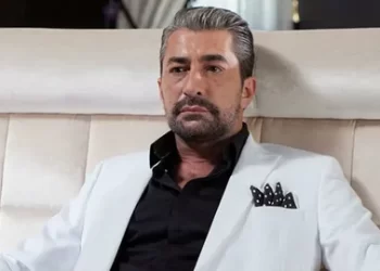 Erkan Petekkaya yüzüğünü neden hiç çıkarmıyor? Erkan Petekkaya yüzüğünü neden hiç çıkarmıyor?