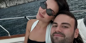 Faruk Sabancı’dan Esra Bilgiç’e romantik mesaj: İyi ki doğdun aşkım! Faruk Sabancı’dan Esra Bilgiç’e romantik mesaj: İyi ki doğdun aşkım!